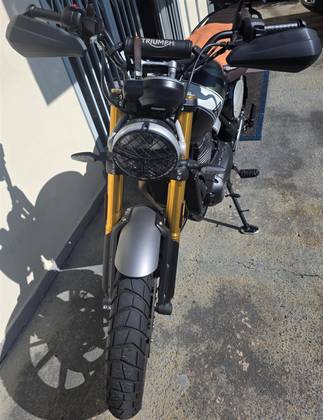TRIUMPH SCRAMBLER 400 X TRIUMPH SCRAMBLER 400 X